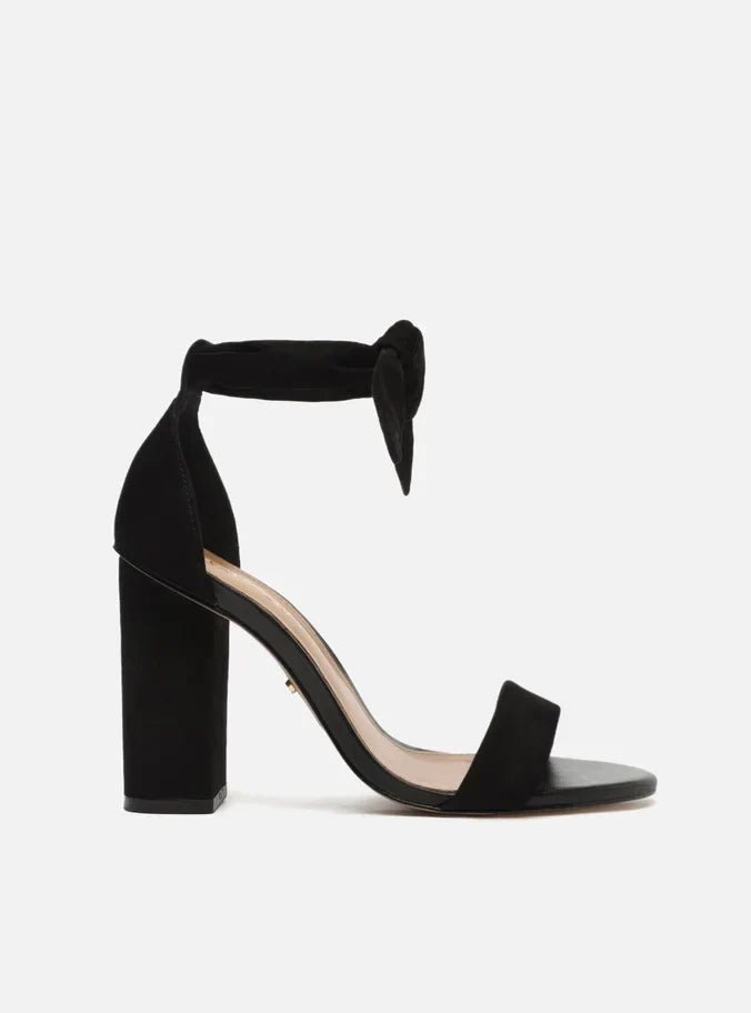 Sandália Lace-Up Nobuck Salto Bloco Alto Preta