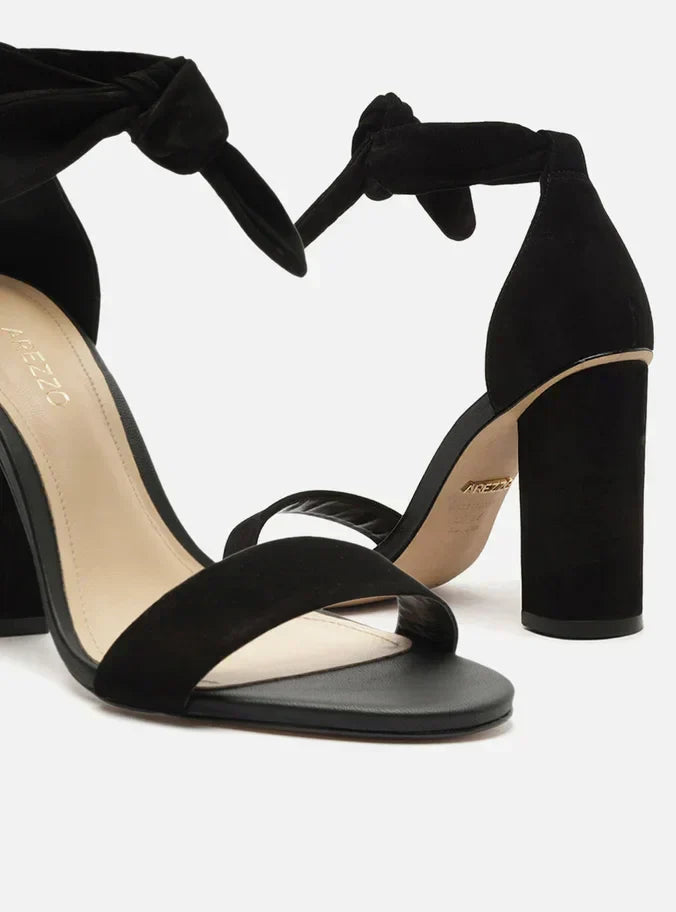 Sandália Lace-Up Nobuck Salto Bloco Alto Preta