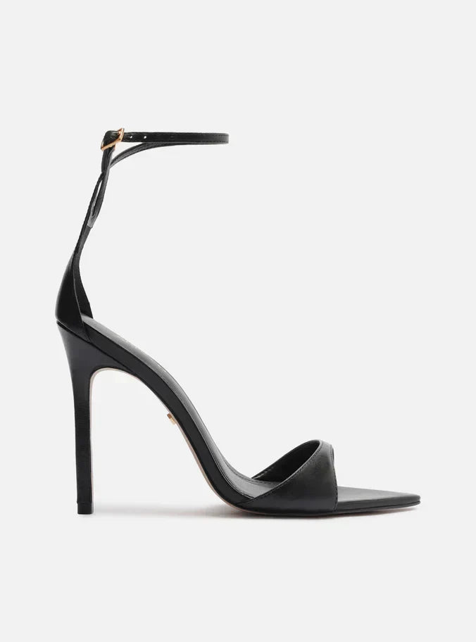 Sandália Preta Couro Salto Alto Tiras