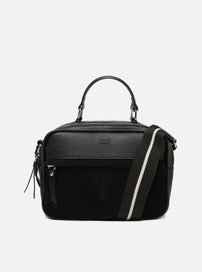 Bolsa Tiracolo Prione Média Preta