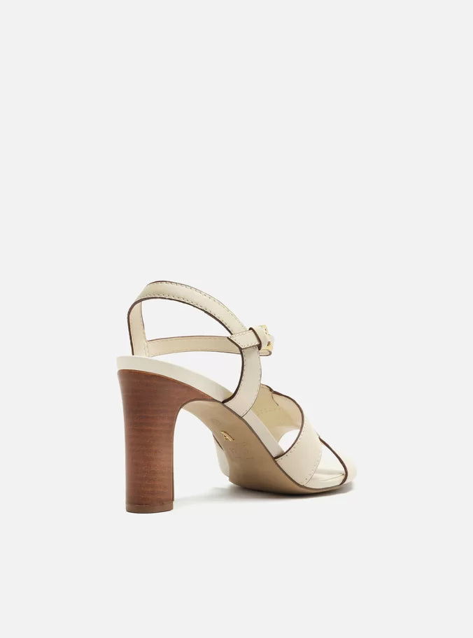 Sandália Branca Couro Salto Médio Bloco