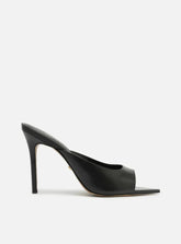 Mule Preta Couro Salto Alto Fino Bico Folha