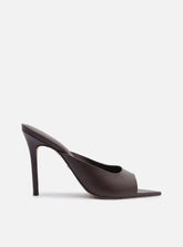 Tamanco Marrom Couro Salto Alto Fino