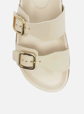 Papete Branca Couro Bico Redondo Tiras Fivelas