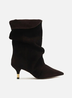 Bota Marrom Café Suede Cano Médio Salto Fino Slouch
