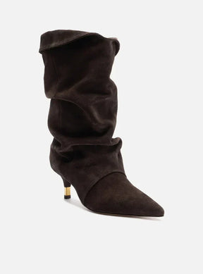 Bota Marrom Café Suede Cano Médio Salto Fino Slouch