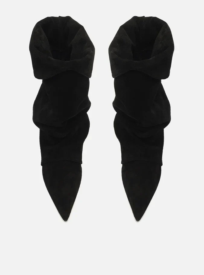 Bota Preta Suede Cano Médio Salto Fino Slouch