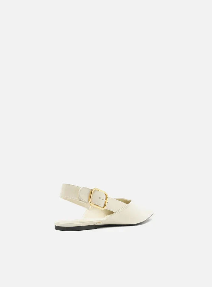 Sapatilha Branca Couro Slingback Fivela