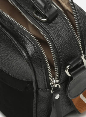 Bolsa Tiracolo Prione Média Preta