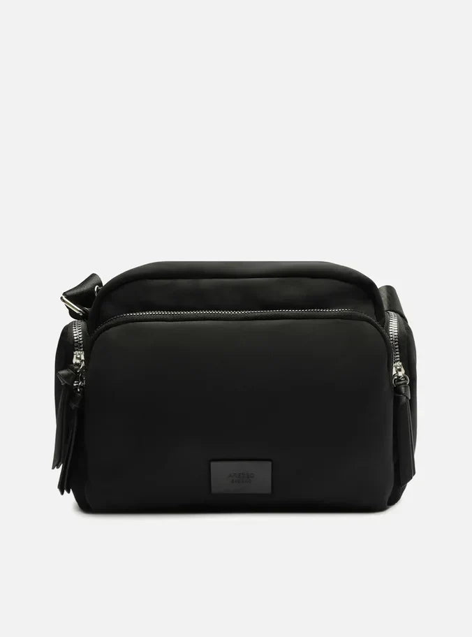 Bolsa Tiracolo Preta Nylon Média Bolso