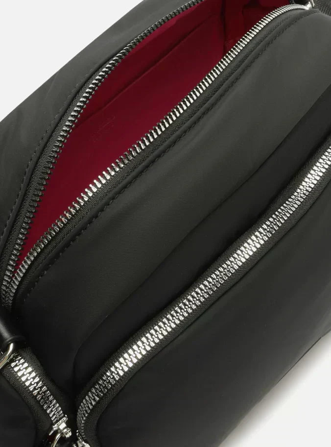 Bolsa Tiracolo Preta Nylon Média Bolso